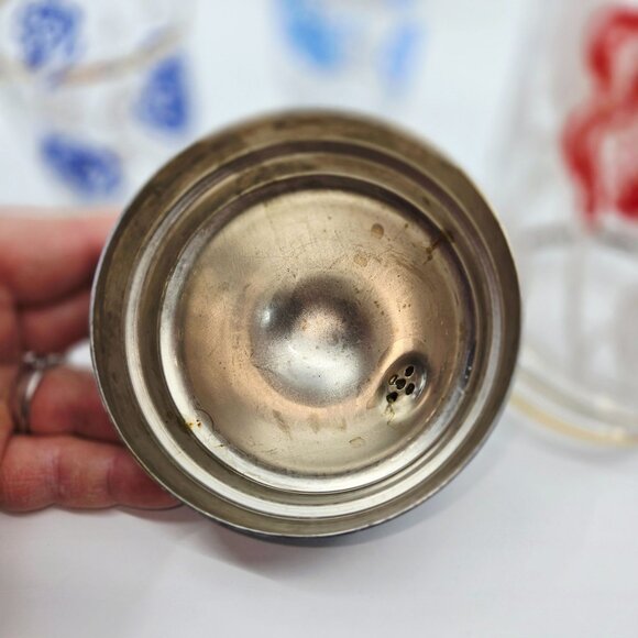 Hazel Atlas MCM Retro Rose-Pattern colorful Cocktail Shaker & Glass Set - Picture 6 of 10